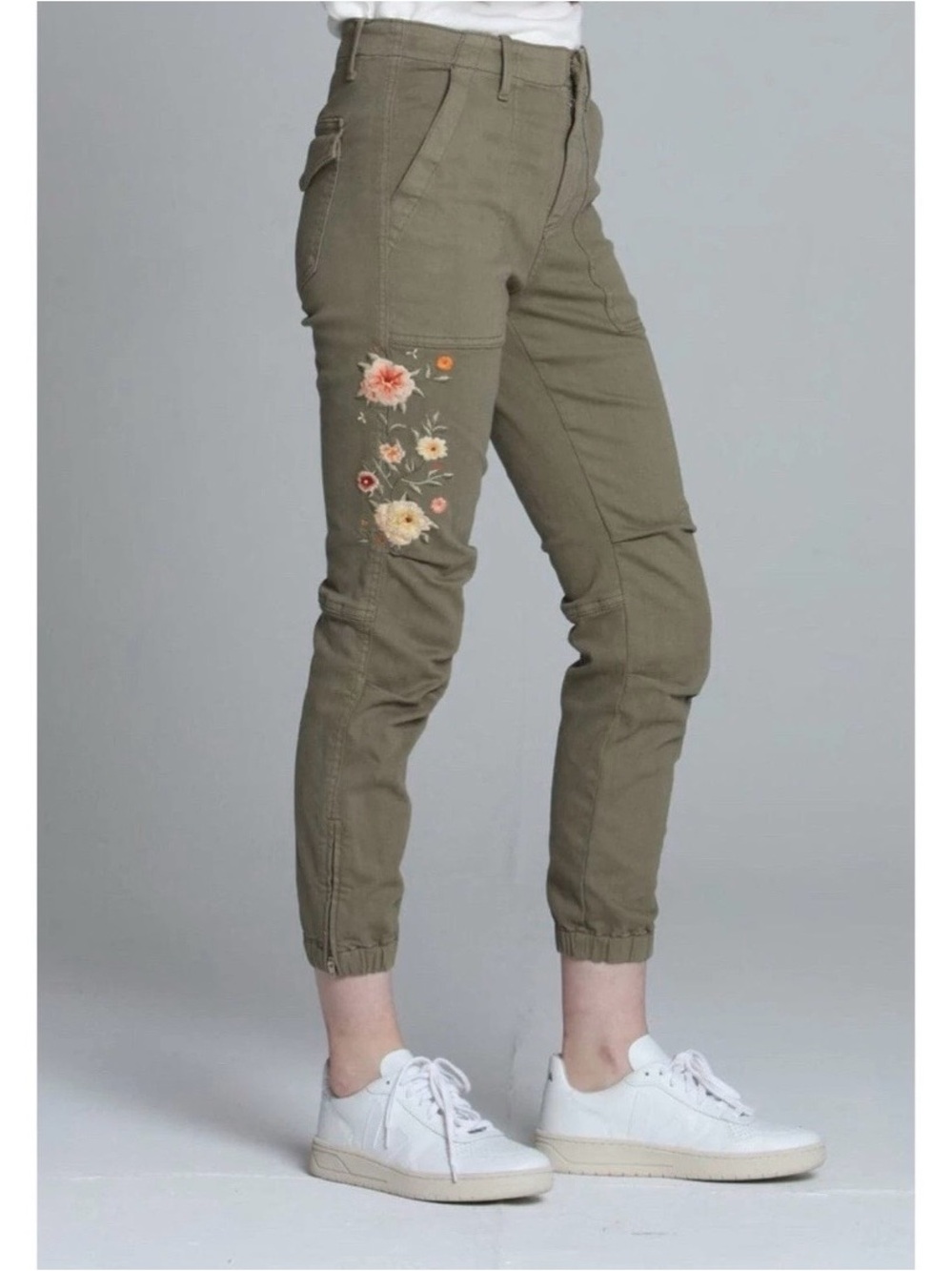 DRIFTWOOD Norah Embroidered Jogger Pants Army Green Sz.28x26”BohoChic Wonderlust